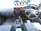 2003 Toyota Hilux 4WD Sport Wide Truck for sale, Japanese used car export - photo 10 of 24 | GULJI TRADERS