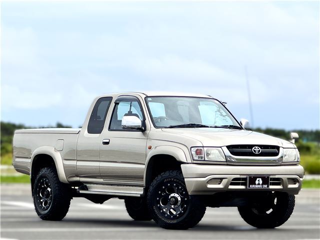 2004 Toyota Hilux Diesel Truck for sale, Japanese used car export - photo 1 of 47 | GULJI TRADERS