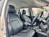 2017 Toyota Hilux Z 4WD Truck for sale, Japanese used car export - photo 16 of 24 | GULJI TRADERS