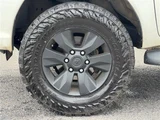2017 Toyota Hilux Z 4WD Truck for sale, Japanese used car export - photo 20 of 24 | GULJI TRADERS