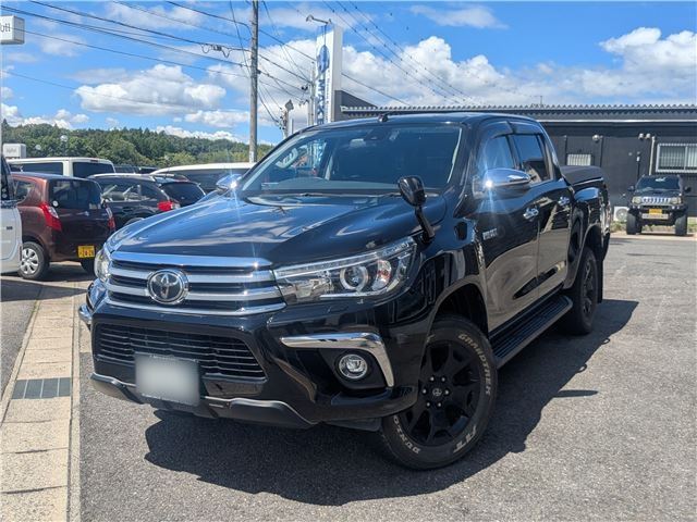 2018 Toyota Hilux Truck for sale, Japanese used car export - photo 1 of 39 | GULJI TRADERS