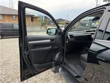 2020 Toyota Hilux Z4WD Truck for sale, Japanese used car export - photo 33 of 70 | GULJI TRADERS