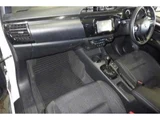 2020 Toyota Hilux Z Truck for sale, Japanese used car export - photo 4 of 5 | GULJI TRADERS