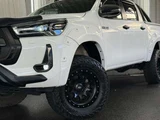 2021 Toyota Hilux 2.4 Z Diesel Turbo 4WD Truck for sale, Japanese used car export - photo 17 of 73 | GULJI TRADERS