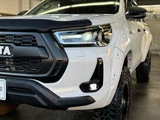 2021 Toyota Hilux 2.4 Z Diesel Turbo 4WD Truck for sale, Japanese used car export - photo 36 of 73 | GULJI TRADERS
