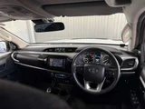 2021 Toyota Hilux 2.4 Z Diesel Turbo 4WD Truck for sale, Japanese used car export - photo 39 of 73 | GULJI TRADERS