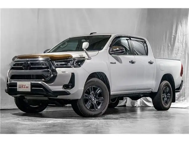 2022 Toyota Hilux Z Diesel Turbo 4WD - photo 1 2022 Toyota Hilux Z Diesel Turbo 4WD White Truck for sale, Japanese used car export - photo 1 of 69 | GULJI TRADERS
