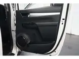 2022 Toyota Hilux Z Diesel Turbo 4WD White Truck for sale, Japanese used car export - photo 51 of 69 | GULJI TRADERS