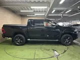 2022 Toyota Hilux Z Black Truck for sale, Japanese used car export - photo 18 of 20 | GULJI TRADERS