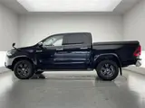 2022 Toyota Hilux Z 4WD Black Truck for sale, Japanese used car export - photo 20 of 23 | GULJI TRADERS