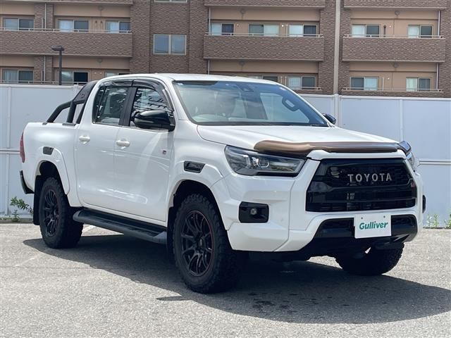 2022 Toyota Hilux Z GR Sport 4WD - photo 1 2022 Toyota Hilux Z GR Sport 4WD Truck for sale, Japanese used car export - photo 1 of 24 | GULJI TRADERS
