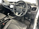 2022 Toyota Hilux 2.4 Z Truck for sale, Japanese used car export - photo 17 of 30 | GULJI TRADERS