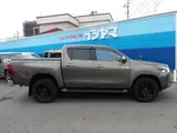 2022 Toyota Hilux 4WD Z Brown Truck for sale, Japanese used car export - photo 7 of 24 | GULJI TRADERS