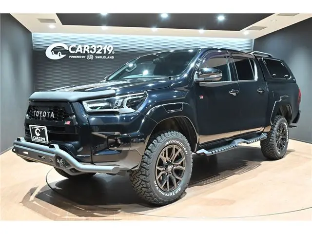 2023 Toyota Hilux Z GR Sport 4WD - photo 1 2023 Toyota Hilux Z GR Sport 4WD Black Truck for sale, Japanese used car export - photo 1 of 64 | GULJI TRADERS