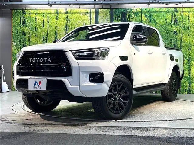 2023 Toyota Hilux Z GR Sport - photo 1 2023 Toyota Hilux Z GR Sport White Truck for sale, Japanese used car export - photo 1 of 30 | GULJI TRADERS