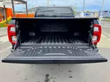 2023 Toyota Hilux Z GR Sport ★Late Model★ 4WD ★Bed Liner★ Tonneau Cover Black Truck for sale, Japanese used car export - photo 20 of 43 | GULJI TRADERS