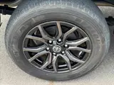 2023 Toyota Hilux Z GR Sport ★Late Model★ 4WD ★Bed Liner★ Tonneau Cover Black Truck for sale, Japanese used car export - photo 39 of 43 | GULJI TRADERS