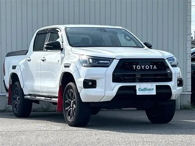 2023 Toyota Hilux Z GR Sport 4WD - photo 1 2023 Toyota Hilux Z GR Sport 4WD White Truck for sale, Japanese used car export - photo 1 of 24 | GULJI TRADERS