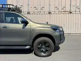 2023 Toyota Hilux 2.4 Z Diesel 4WD Gunmetal Truck for sale, Japanese used car export - photo 16 of 50 | GULJI TRADERS