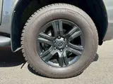 2023 Toyota Hilux 2.4 Z Diesel 4WD Gunmetal Truck for sale, Japanese used car export - photo 32 of 50 | GULJI TRADERS
