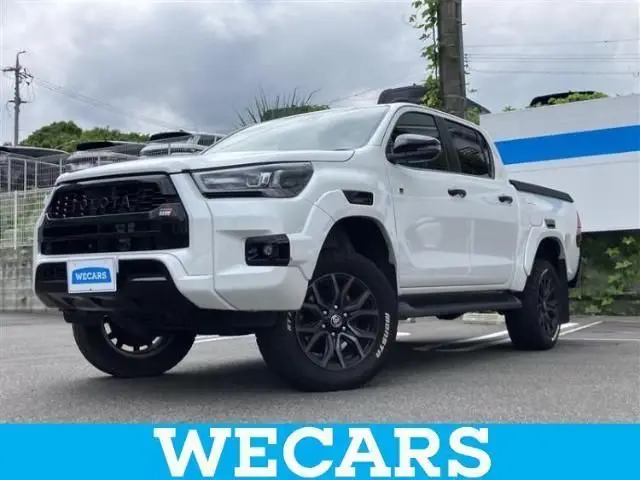 2023 Toyota Hilux 4WD_Z_GR Sport - photo 1 2023 Toyota Hilux 4WD_Z_GR Sport White Truck for sale, Japanese used car export - photo 1 of 9 | GULJI TRADERS