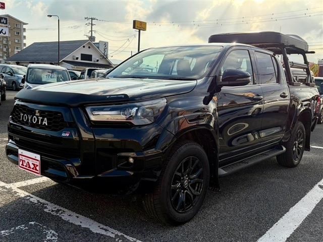 2024 Toyota Hilux 2.4 Z GR SPORT Truck for sale, Japanese used car export - photo 1 of 30 | GULJI TRADERS