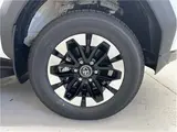 2026 Toyota Hilux Z Pearl Truck for sale, Japanese used car export - photo 32 of 33 | GULJI TRADERS
