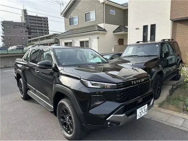 2026 Toyota Hilux Z Adventure - photo 1 2026 Toyota Hilux Z Adventure Black Truck for sale, Japanese used car export - photo 1 of 9 | GULJI TRADERS