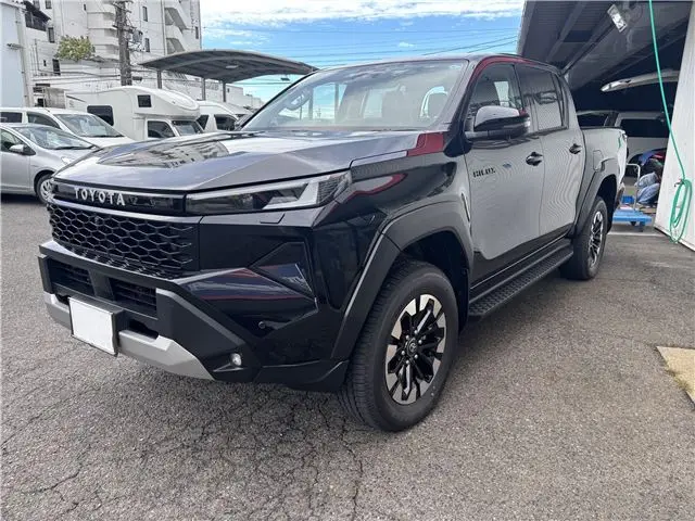 2026 Toyota Hilux Z Black Truck for sale, Japanese used car export | GULJI TRADERS