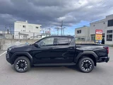 2026 Toyota Hilux 2.8 Z Diesel Turbo 4WD Truck for sale, Japanese used car export - photo 8 of 53 | GULJI TRADERS