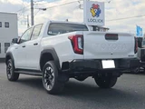 2026 Toyota Hilux 2.8 Z Diesel Turbo 4WD Truck for sale, Japanese used car export - photo 4 of 27 | GULJI TRADERS