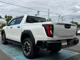 2026 Toyota Hilux 2.8Z Diesel Turbo 4WD Pearl Truck for sale, Japanese used car export - photo 7 of 30 | GULJI TRADERS