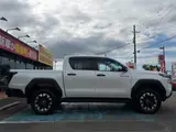 2026 Toyota Hilux 2.8Z Diesel Turbo 4WD Pearl Truck for sale, Japanese used car export - photo 9 of 30 | GULJI TRADERS