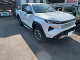 2026 Toyota Hilux 4WD Z Pearl Truck for sale, Japanese used car export - photo 4 of 14 | GULJI TRADERS