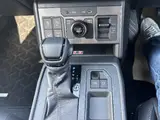 2026 Toyota Hilux 4WD Z Pearl Truck for sale, Japanese used car export - photo 11 of 14 | GULJI TRADERS