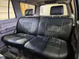 1990 Toyota Hilux Surf 2.0 SSR Limited 4WD Black Truck for sale, Japanese used car export - photo 16 of 72 | GULJI TRADERS