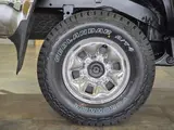 1990 Toyota Hilux Surf 2.0 SSR Limited 4WD Black Truck for sale, Japanese used car export - photo 25 of 72 | GULJI TRADERS