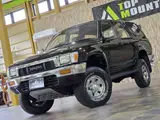 1990 Toyota Hilux Surf 2.0 SSR Limited 4WD Black Truck for sale, Japanese used car export - photo 34 of 72 | GULJI TRADERS