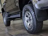 1990 Toyota Hilux Surf 2.0 SSR Limited 4WD Black Truck for sale, Japanese used car export - photo 42 of 72 | GULJI TRADERS