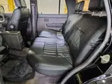 1990 Toyota Hilux Surf 2.0 SSR Limited 4WD Black Truck for sale, Japanese used car export - photo 62 of 72 | GULJI TRADERS