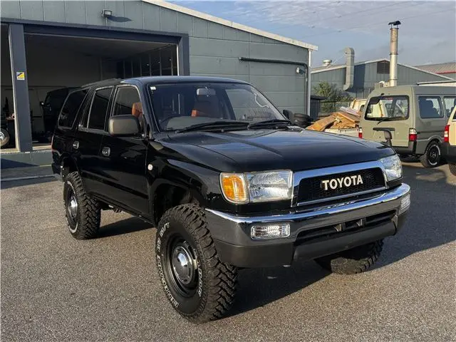 1996 Toyota Hilux Surf SSR-X - photo 1 1996 Toyota Hilux Surf SSR-X Black Truck for sale, Japanese used car export - photo 1 of 41 | GULJI TRADERS