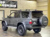 1996 Toyota Hilux Surf 2.7 SSR-X Widebody Active Package equipped vehicle I 4WD Other Truck for sale, Japanese used car export - photo 4 of 77 | GULJI TRADERS