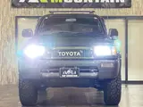 1996 Toyota Hilux Surf 2.7 SSR-X Widebody Active Package equipped vehicle I 4WD Other Truck for sale, Japanese used car export - photo 24 of 77 | GULJI TRADERS