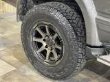 1996 Toyota Hilux Surf 2.7 SSR-X Widebody Active Package equipped vehicle I 4WD Other Truck for sale, Japanese used car export - photo 26 of 77 | GULJI TRADERS