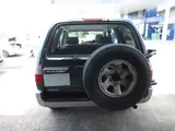 1996 Toyota Hilux Surf 2.7 SSR-V Wide Body 4WD Green Truck for sale, Japanese used car export - photo 15 of 18 | GULJI TRADERS