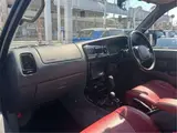 1996 Toyota Hilux Surf SSR-X Lift-up 16-inch Alloy Wheels B Black Color changed Truck for sale, Japanese used car export - photo 27 of 50 | GULJI TRADERS