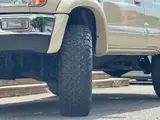 1998 Toyota Hilux Surf 2.7 SSR-X 4WD Brown Color changed Truck for sale, Japanese used car export - photo 27 of 72 | GULJI TRADERS
