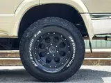 1998 Toyota Hilux Surf 2.7 SSR-X 4WD Brown Color changed Truck for sale, Japanese used car export - photo 31 of 72 | GULJI TRADERS