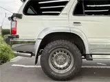 1998 Toyota Hilux Surf SSR-VLTD Wide 4WD White Truck for sale, Japanese used car export - photo 8 of 80 | GULJI TRADERS