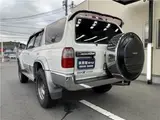 1998 Toyota Hilux Surf SSR-VLTD Wide 4WD White Truck for sale, Japanese used car export - photo 15 of 80 | GULJI TRADERS